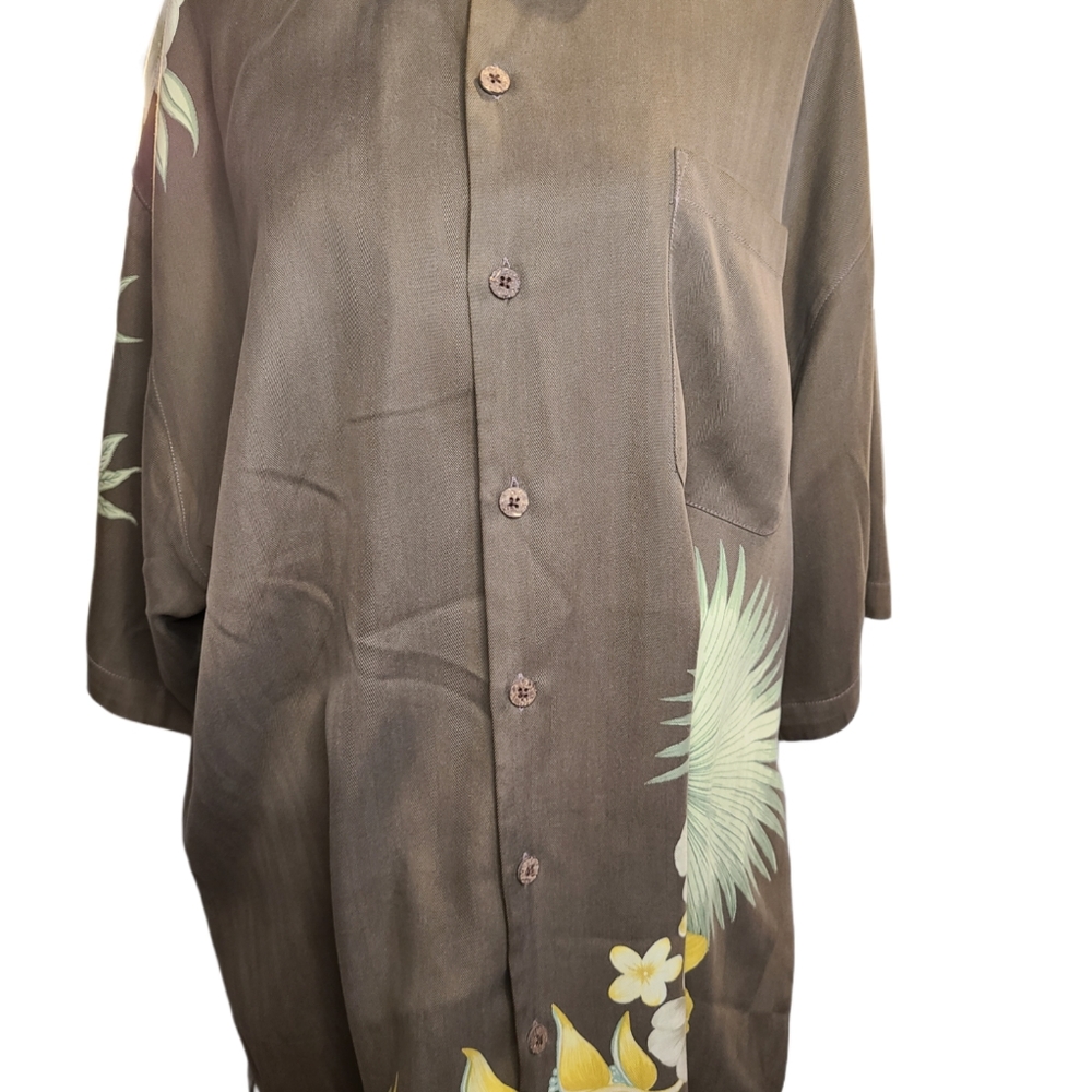 Tommy Bahama XL Silk Hawaiian Shirt